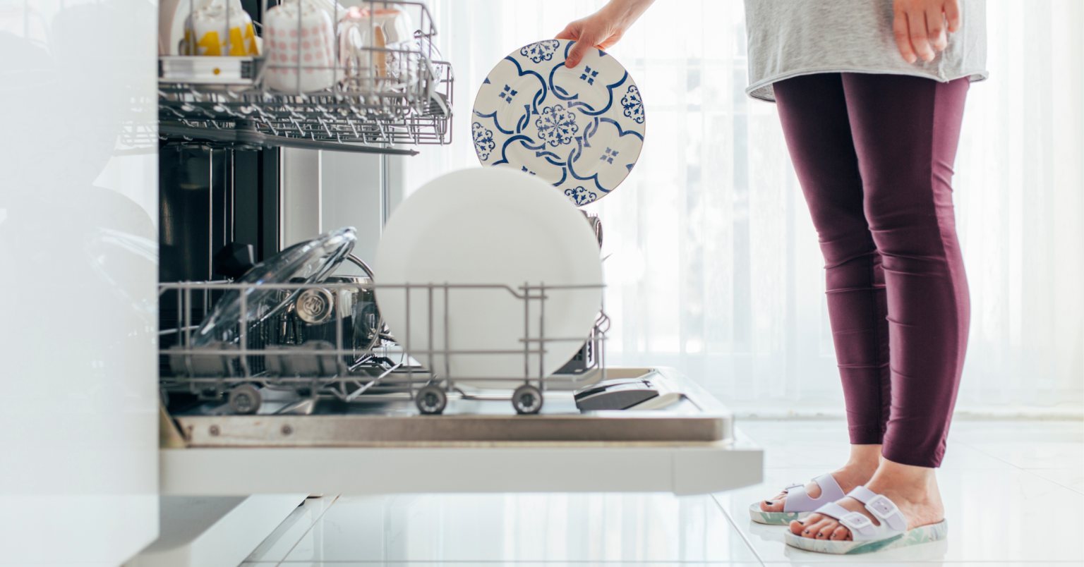 8 Best Methods On How To Unclog A Dishwasher Drain