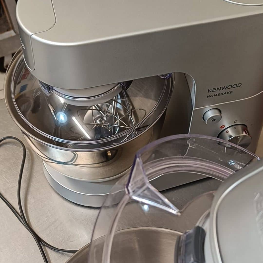Kenwood-mixer-repair3 A gray Kenwood Homebake Mixer