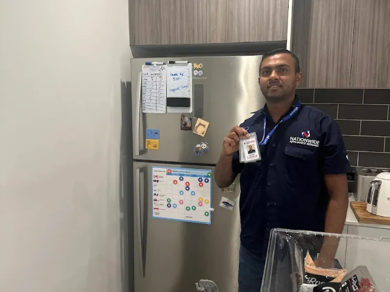 fridge repair with tech ashwin